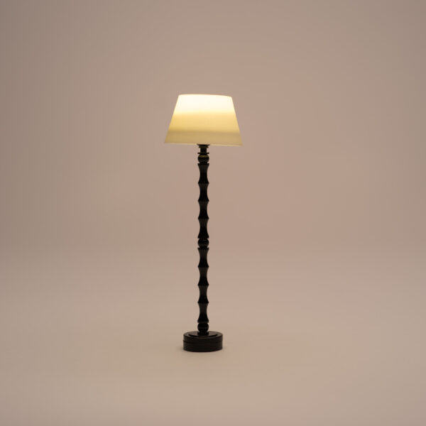 Scalloped Floor Lamp - Image 2